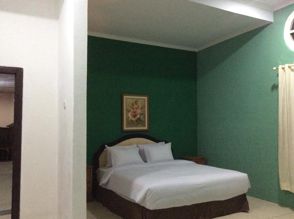 Le Paradis Hotel Palembang Habitación foto