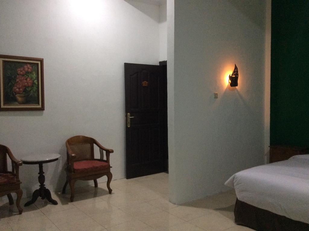Le Paradis Hotel Palembang Habitación foto
